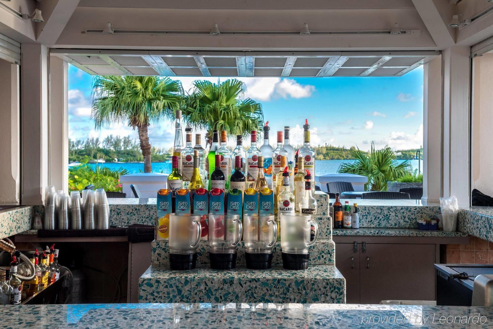 Grotto Bay Beach Resort Hamilton Parish Esterno foto